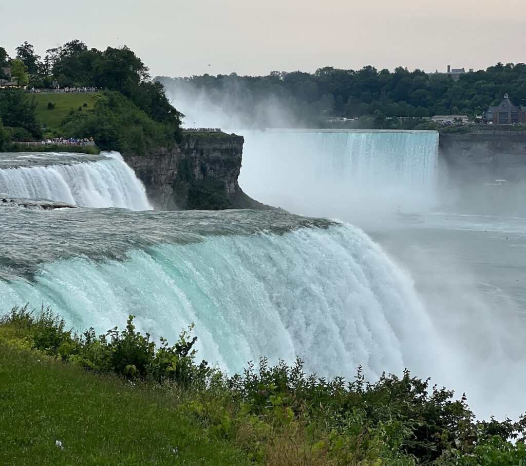 Prospect Point 2 Days in Niagara Falls (American Side) - ADVENTULINA